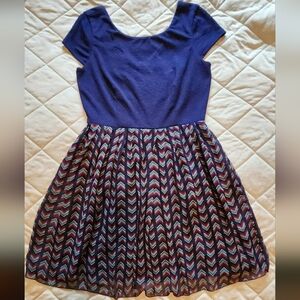 Speechless Navy and Multicolor Chevron Junior's Dress